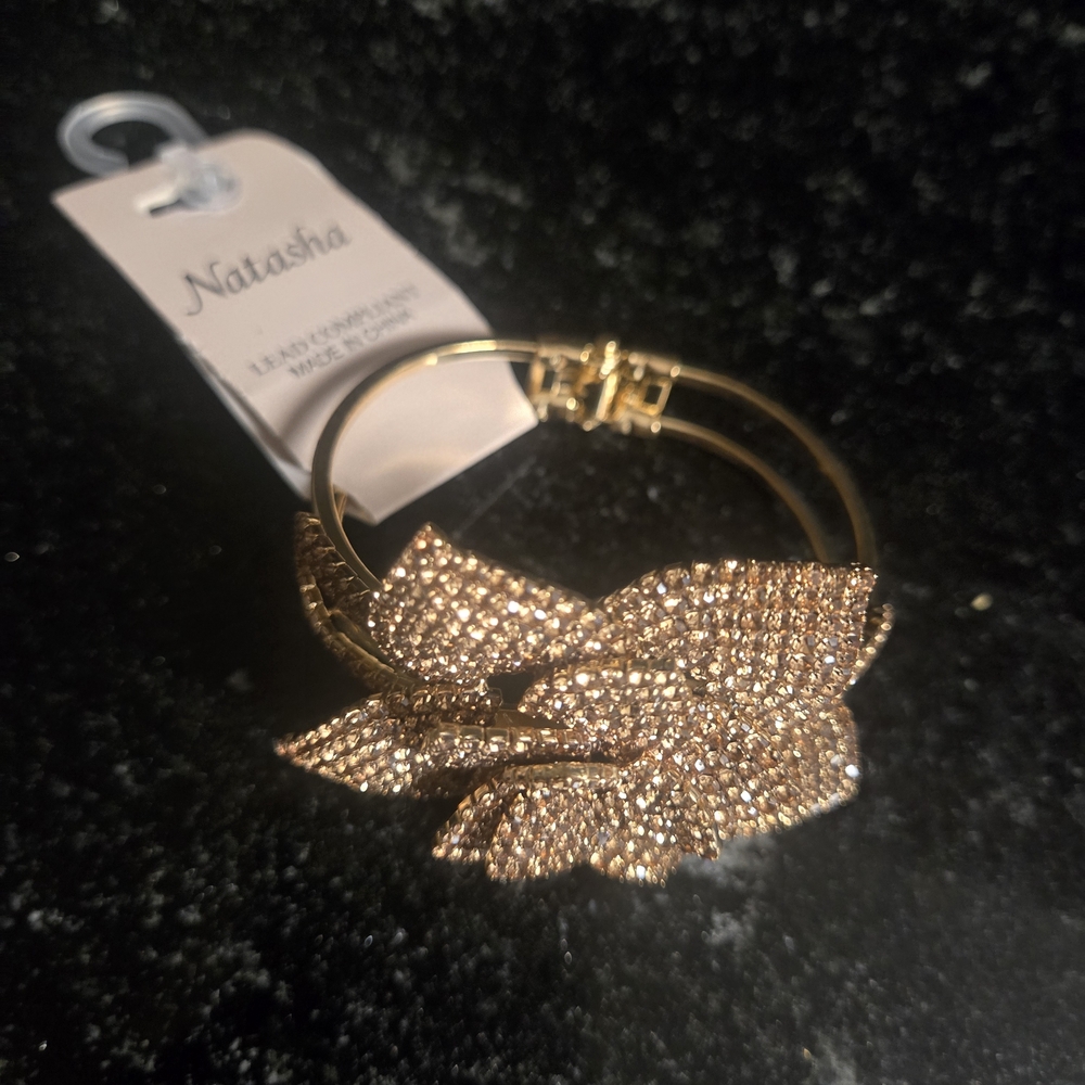 Natasha Couture Gold Leaf Bracelet